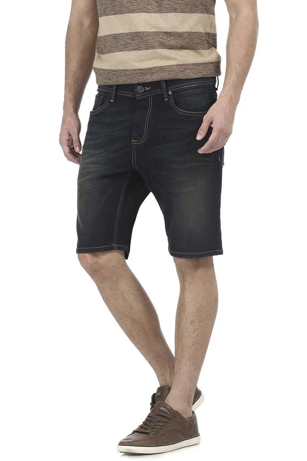 Comfort Fit Rinse Stretch Denim Shorts