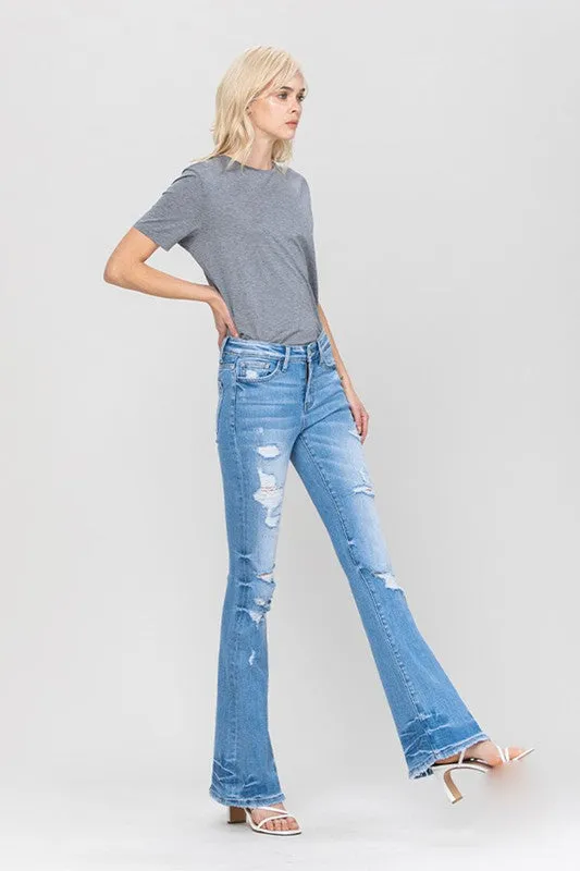 DISTRESSED MID RISE FLARE