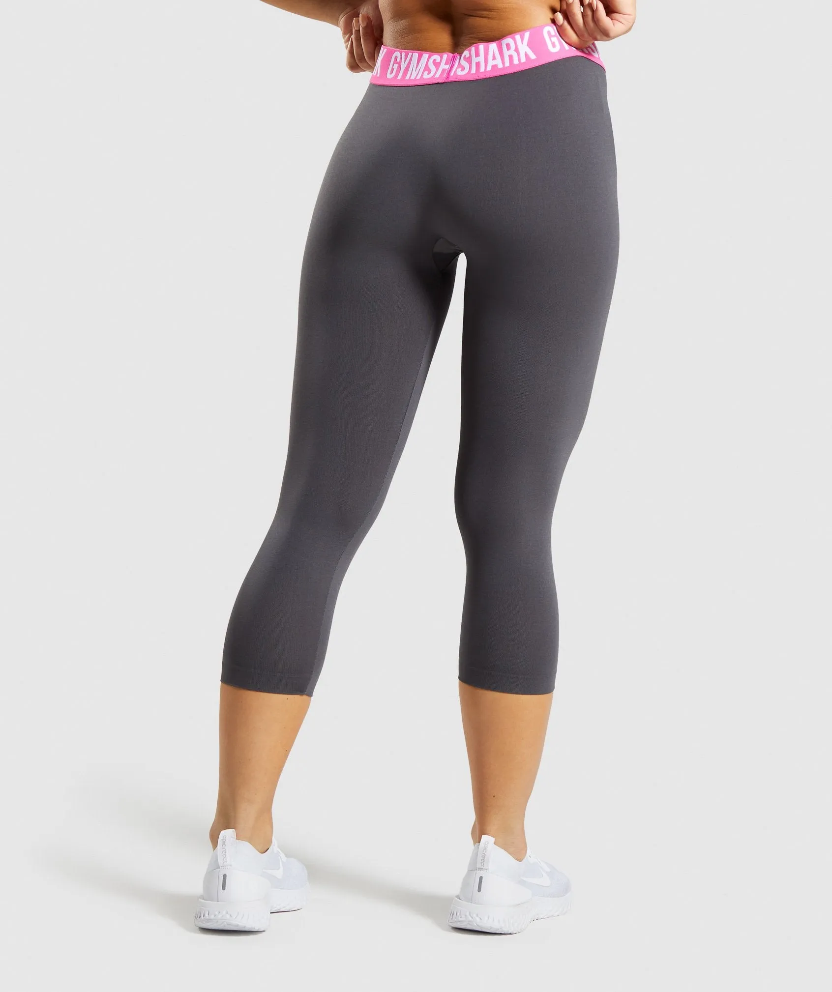 Gymshark Fit Cropped Leggings - Charcoal/Pink