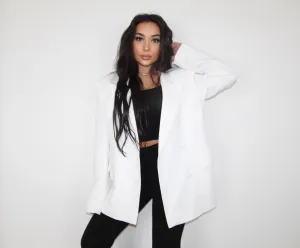 IVORY OVERSIZED BLAZER