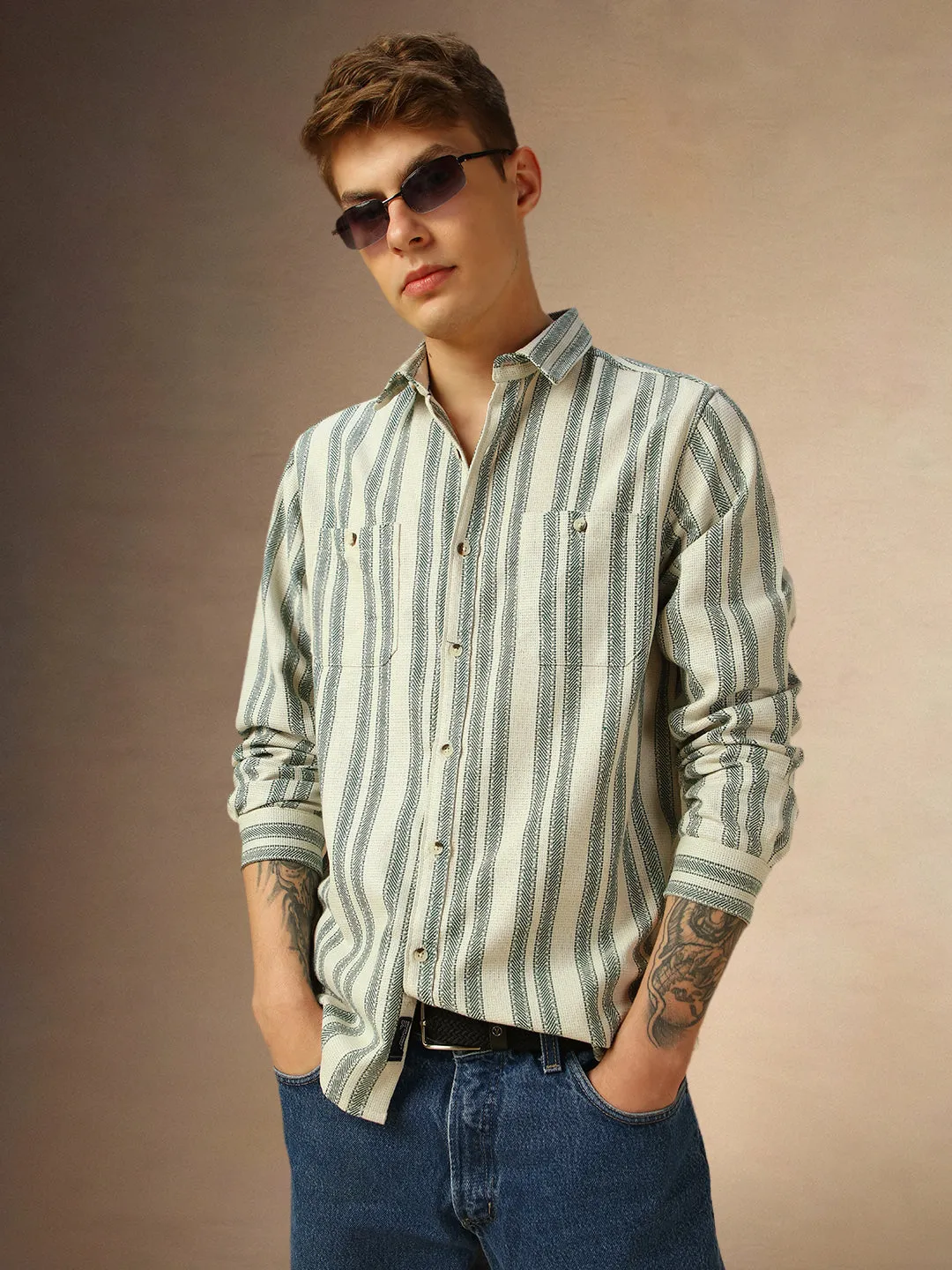 Men's Offwhite Striped Spread collar Full Sleeves Shirt