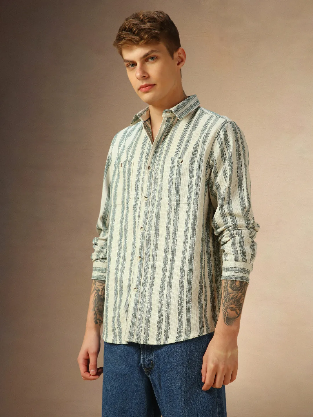 Men's Offwhite Striped Spread collar Full Sleeves Shirt